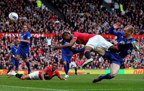 Imágenes del espectacular 4-4 en Old Trafford entre el United y el Eveton