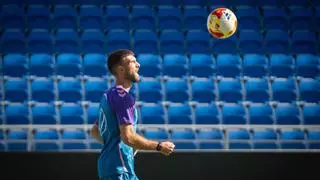 Avilés-Tenerife: el aspirante inesperado pone a prueba al líder
