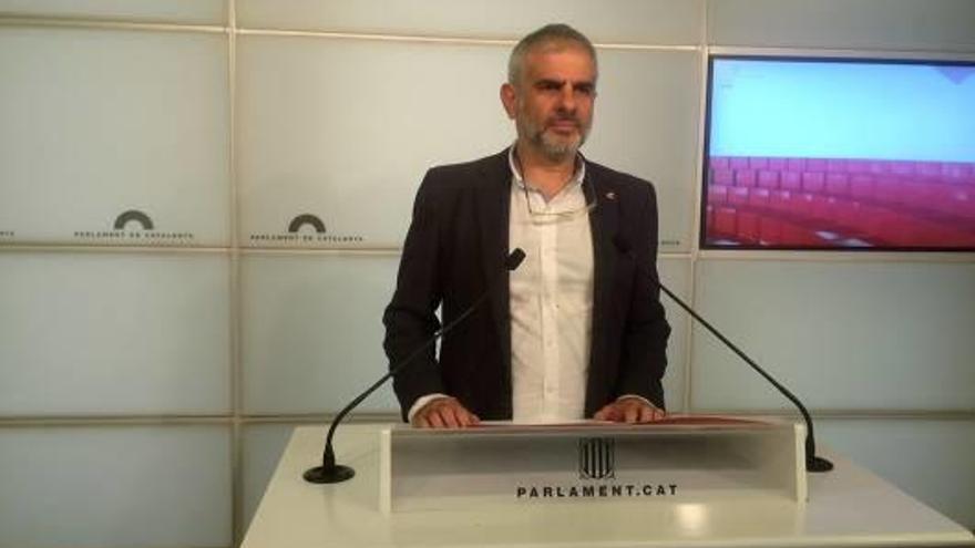 El diputat electe de Cs Carlos Carrizosa, en roda de premsa.