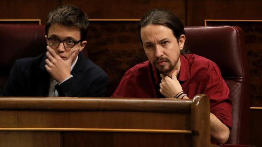 Podemos se enfanga en una lucha cainita en plena navidad