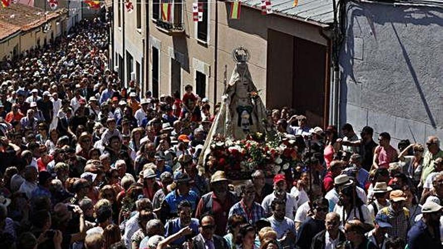 Imagen de la romería de La Hiniesta durante la edición del 2018.