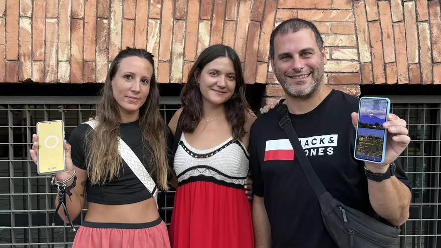 Fer amics més enllà dels 25: grups anònims organitzen plans per conèixer gent al Bages a l'estiu