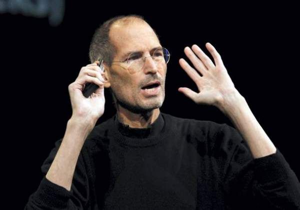 Steve Jobs al frente de Apple