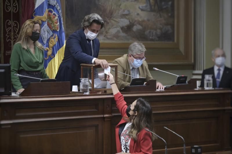 Pleno del Parlamento de Canarias, 9.11.21