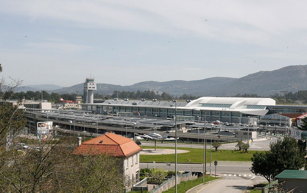 De Peinador al cielo, historia de un aeropuerto