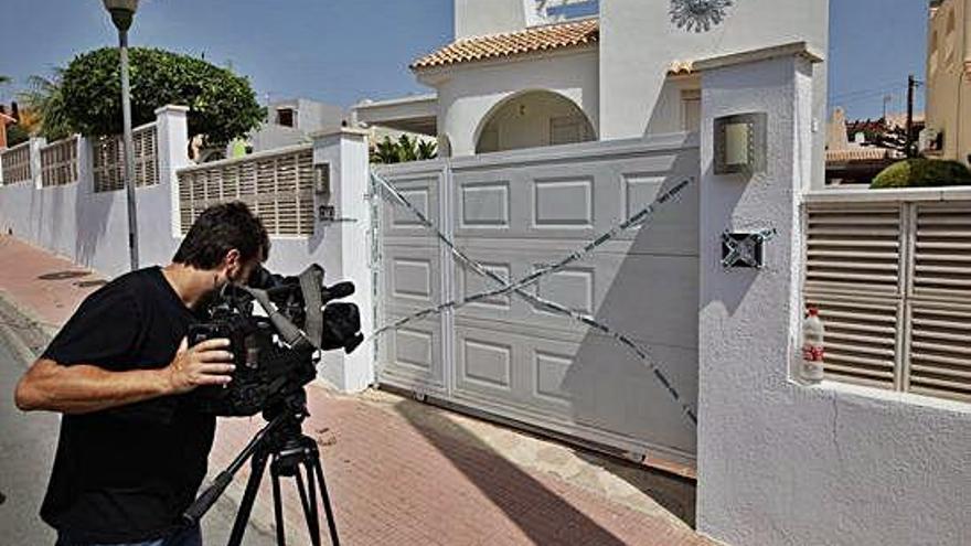 Exterior de la vivienda donde tuvo lugar el crimen machista, en Calpe (Alicante).