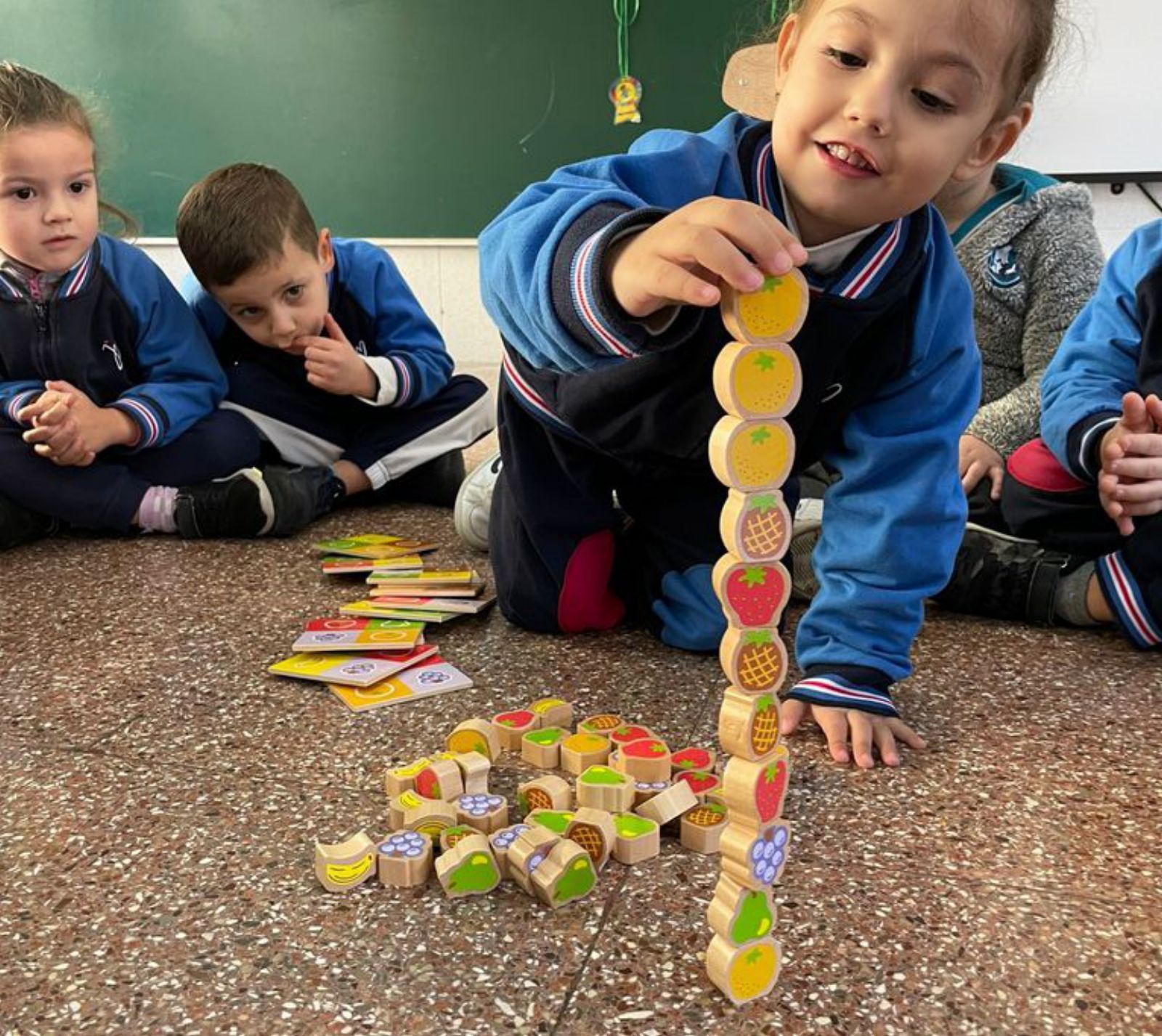 Regalos para compartir y jugar juntos en el colegio Jesús-María de Asís