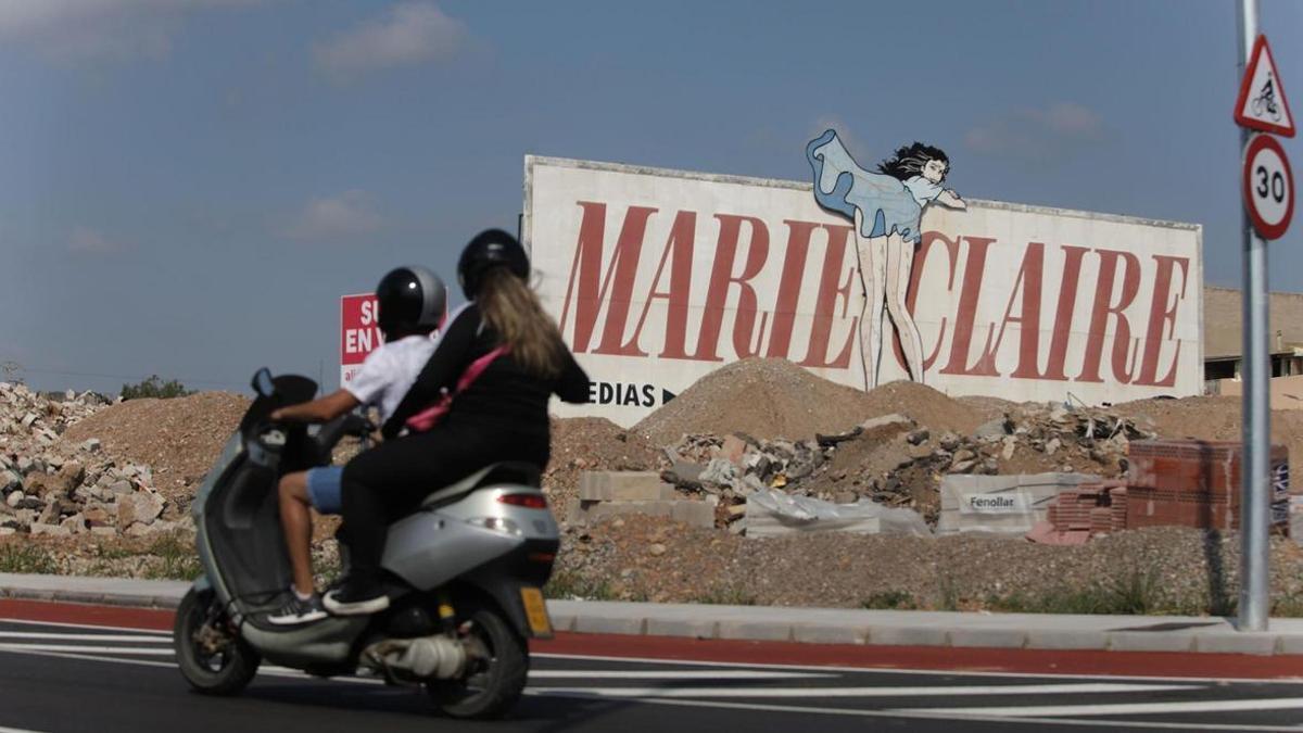 Valla publicitaria de Marie Claire.