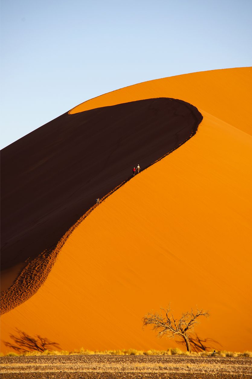 Escalando la Duna 45 de Sossusvlei.