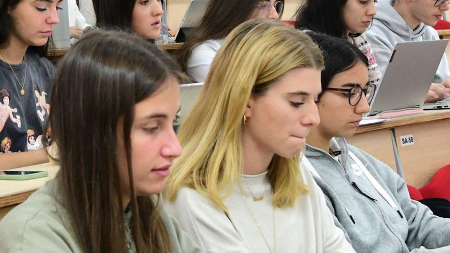 Estudantes da Universidade de Santiago