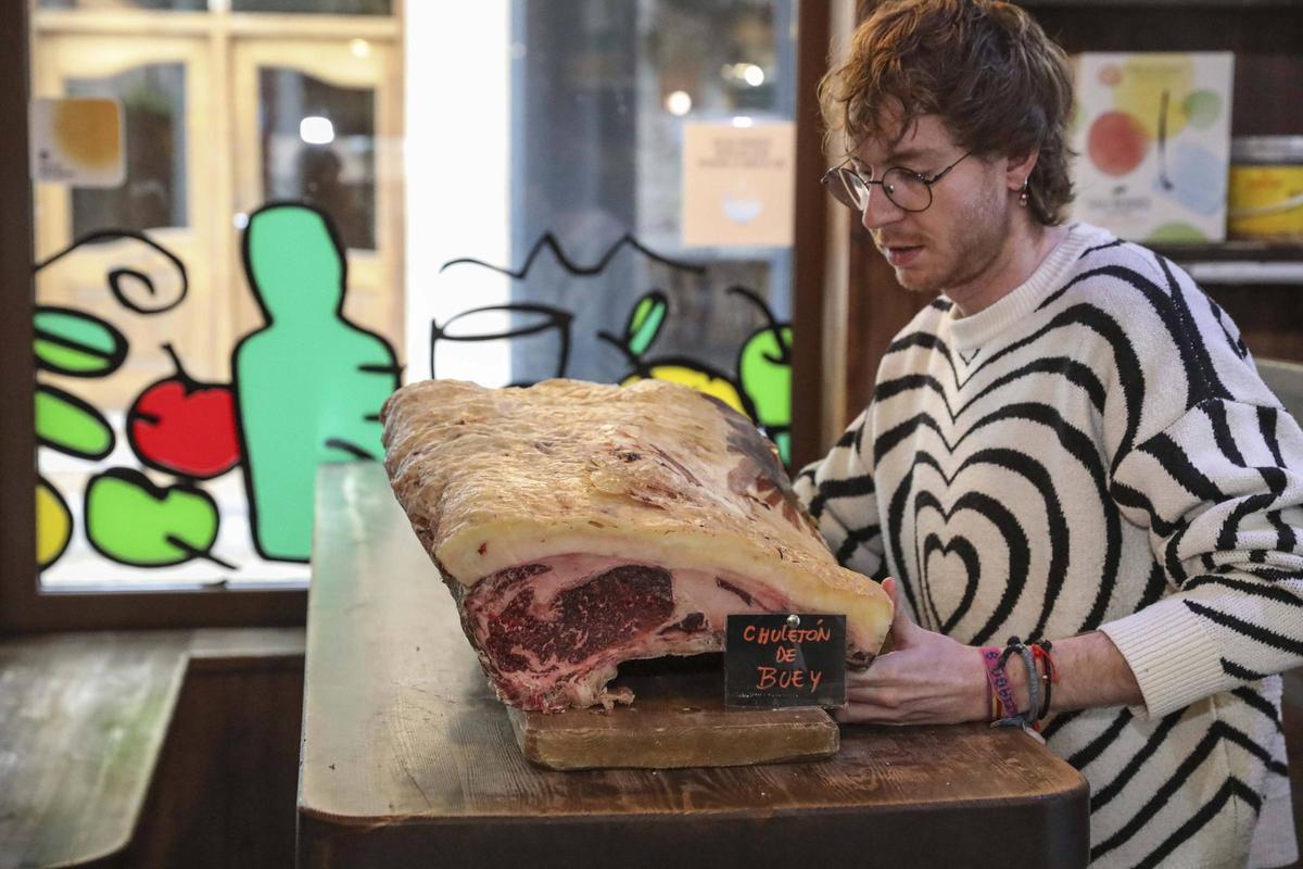 Chuletón de buey en el restaurante Feudo Real, en Grado