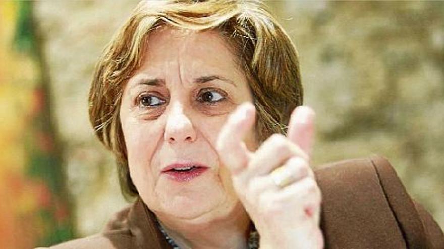 La rectora de la UdG, divendres en el seu despatx de Les Àligues, analitzant la convulsa situació que viu la universitat.