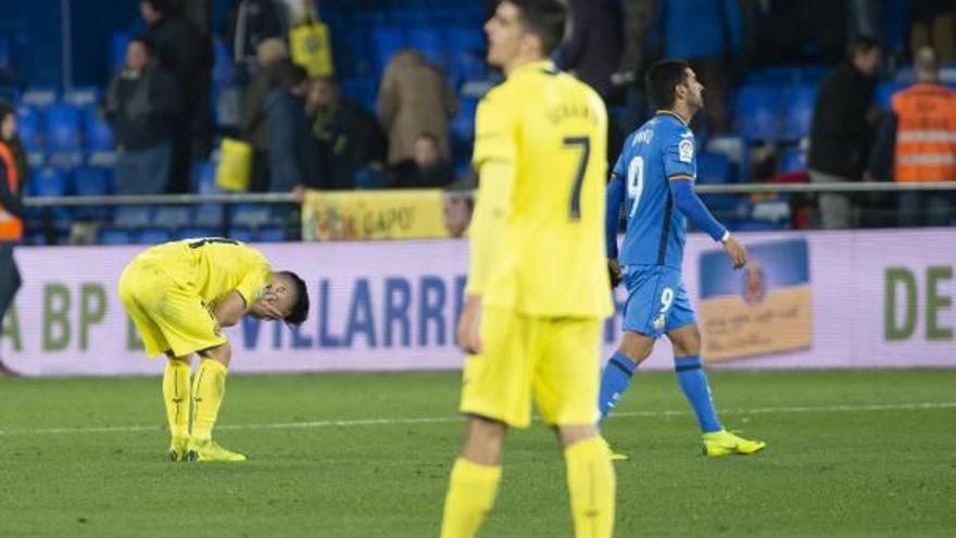 Jaume Costa se lamenta tras la derrota contra el Getafe del pasado sábado.