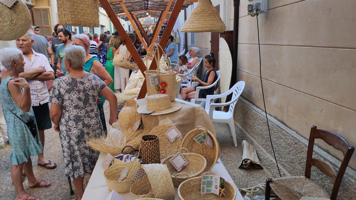 Imagen de archivo de la feria de la 'llata' en Capdepera