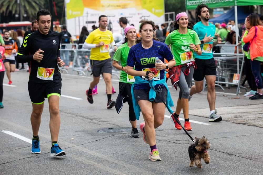 Búscate en la galería de 'Valencia contra el Cáncer'