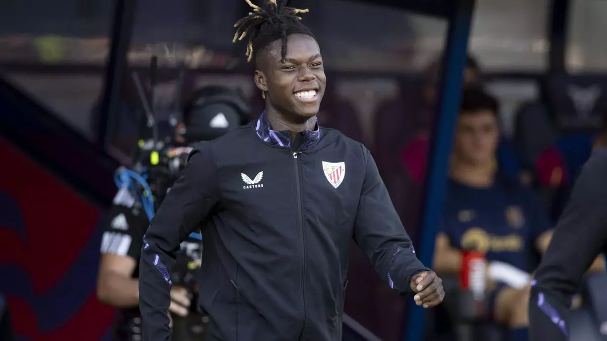 La baza del Bayern con Nico Williams