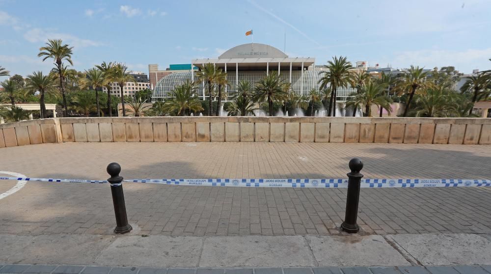 Coronavirus en València: La Policía clausura el antiguo cauce del Túria