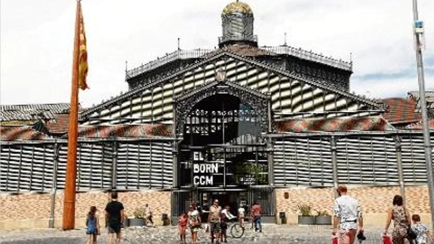 Pla general del Born Centre de Cultura i Memòria, a la plaça Comercial de Barcelona.