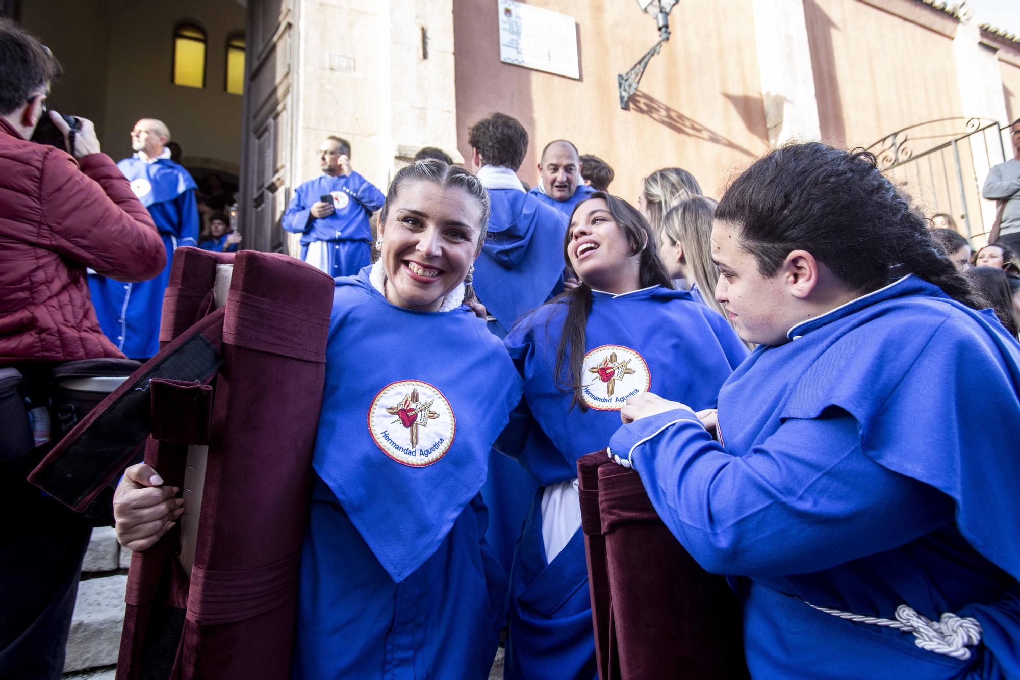 Hermandad Agustina procesiona el Lunes Santo por las calles del casco antiguo