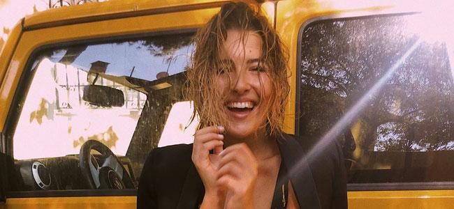 Alba Díaz con look de Tezenis de Los Simpsons
