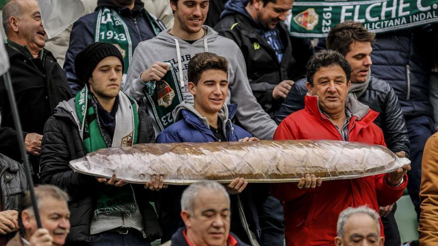 Tras dos años, vuelven el bocata y la cantina al fútbol