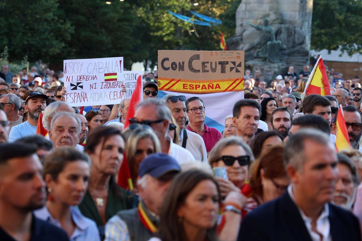 Manifestación por Ceuta en Pontevedra, con Mariano Rajoy