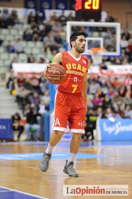 Partido entre el UCAM CB Mucia y el Iberostar