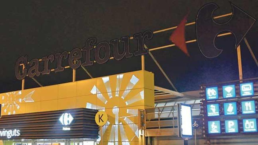 El centro comercial Carrefour participó en la iniciativa.