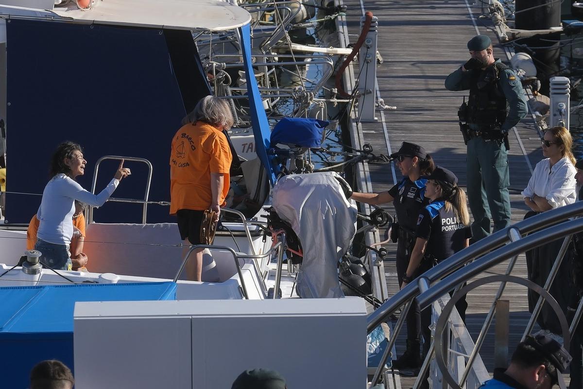 Desahucio en el Muelle Deportivo