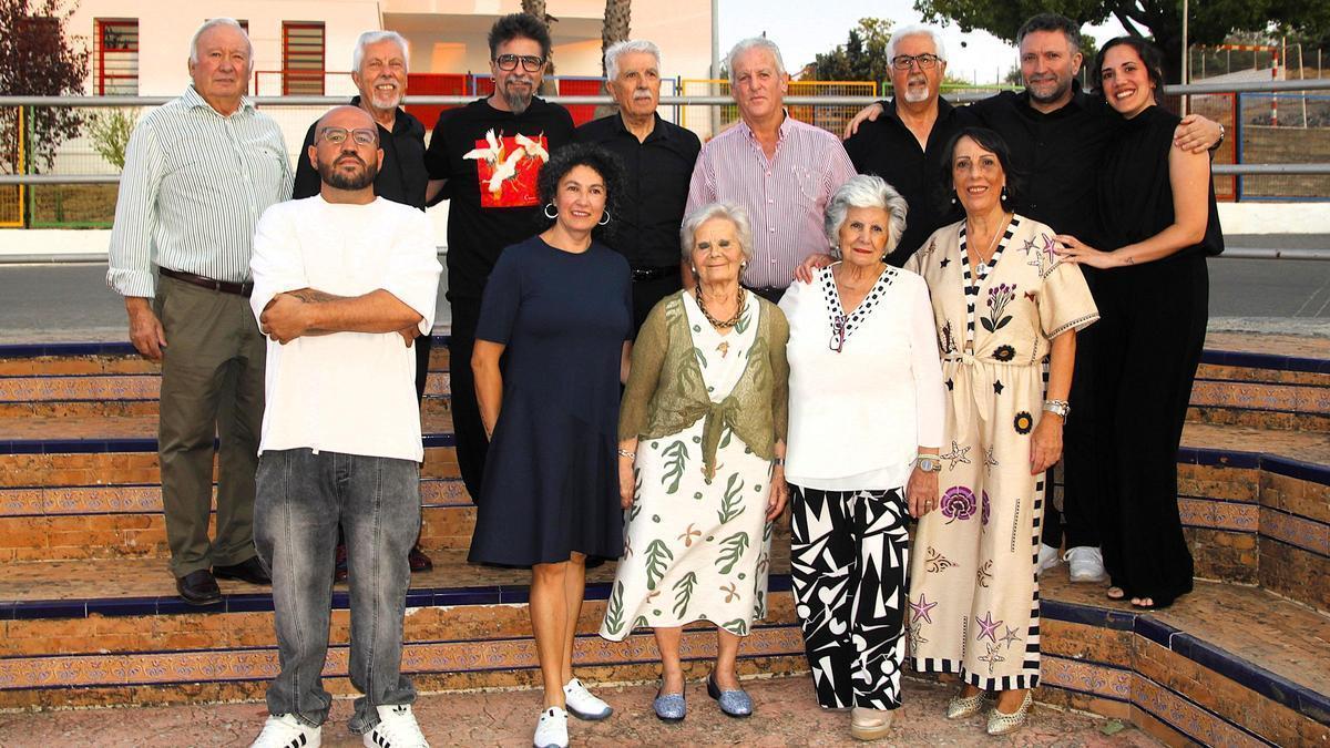 Músicos e intervinientes en el recital poético