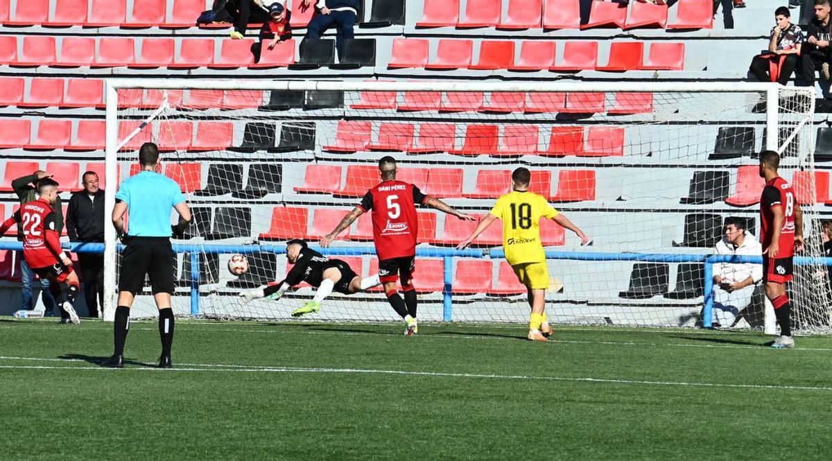Yeboah consigue el único tanto del partido para darle el triunfo el Imperial.
