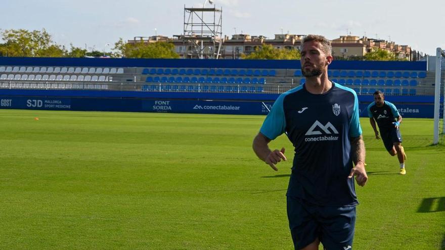 Raúl González apuntala la defensa del Atlético Baleares