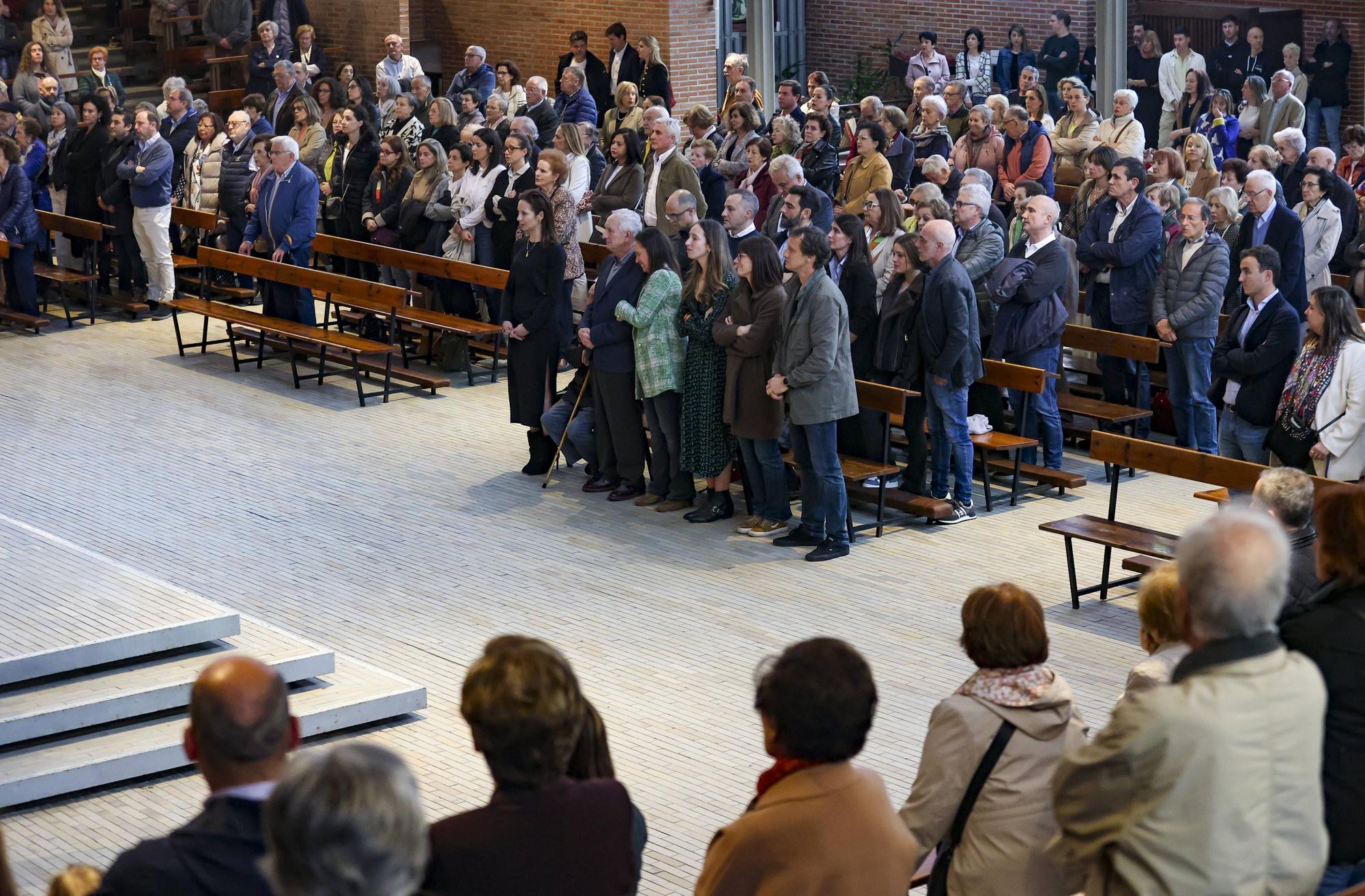 Emotivo adiós en Oviedo a Carmen Díaz, la pionera que fundó las perfumerías De la Uz junto a su marido.