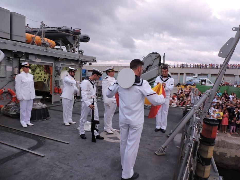 Jornada de puertas abiertas en Águilas con la Armada