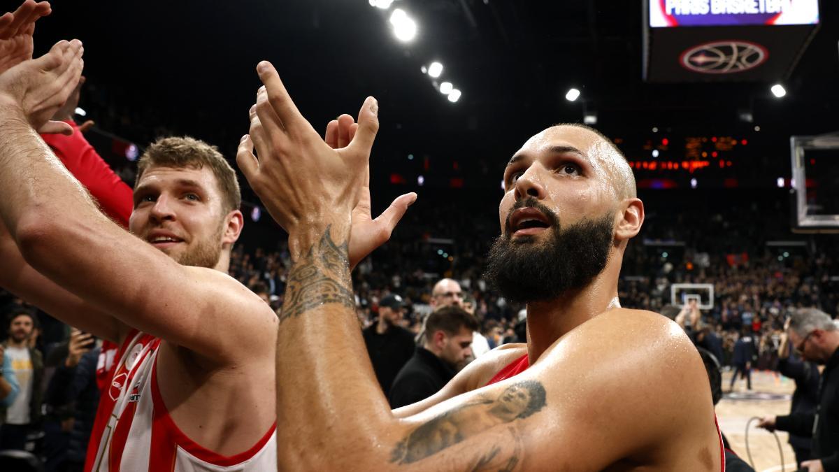 TIMEENKOV AND FOURNIER, two Olympiac figures
