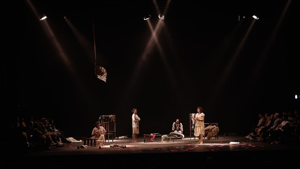 El público forma parte de la propuesta.