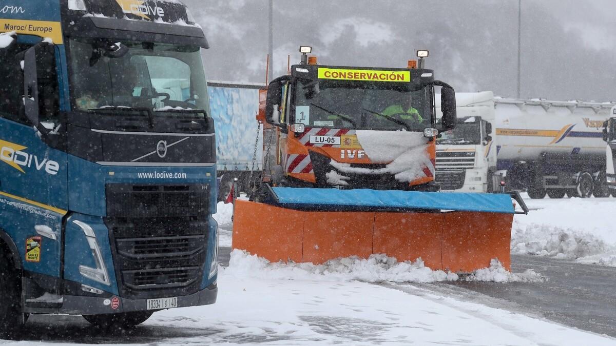 Un camión quitanieves la semana pasada en Pedrafita do Cebreiro