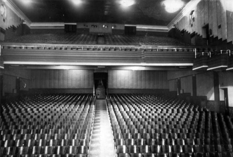 Cáceres todo un placer: Los Pérez y el Cine Norba
