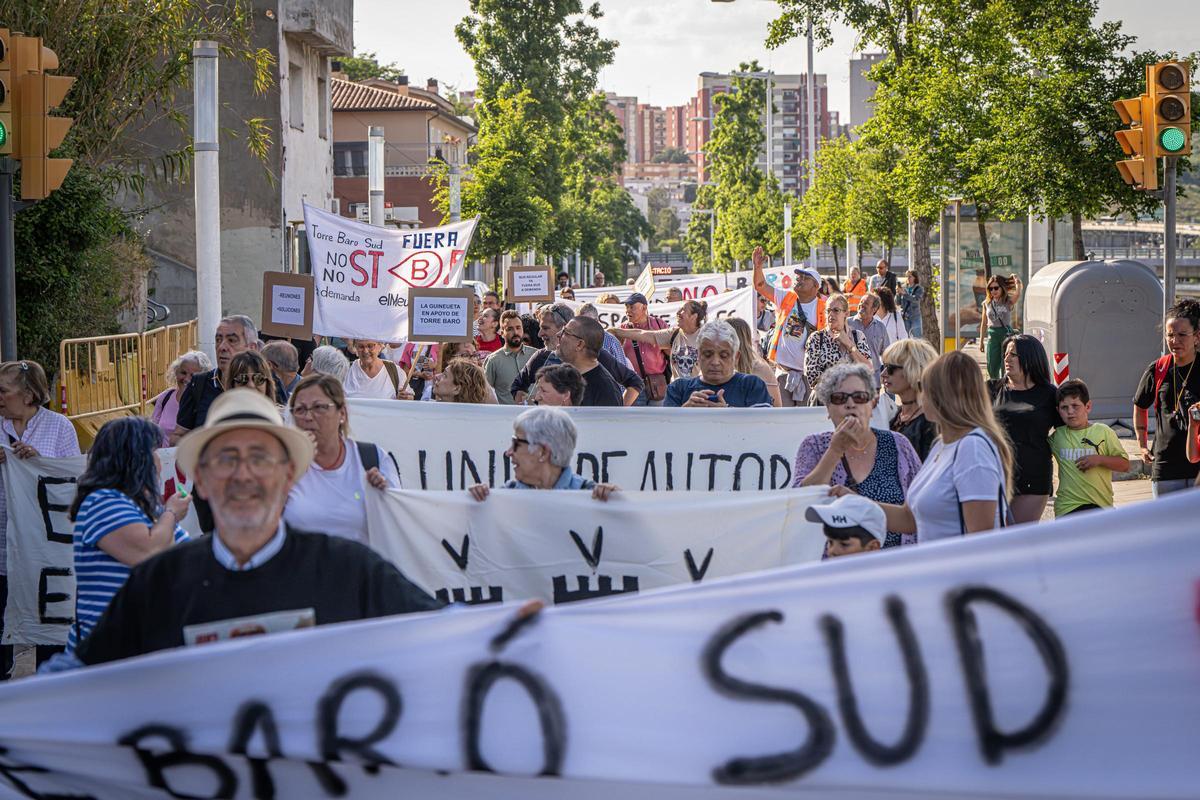 Vecinos de Torre Baró retoman la lucha de El 47 y exigen acabar con los retrasos del bus a demanda