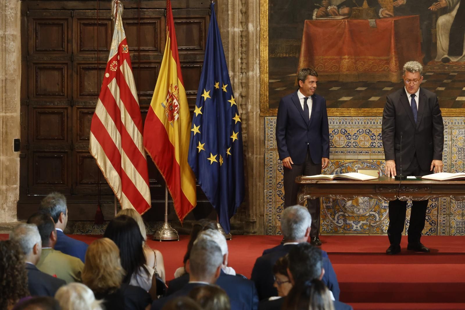 Toma de posesión de los nuevos consellers de Mazón