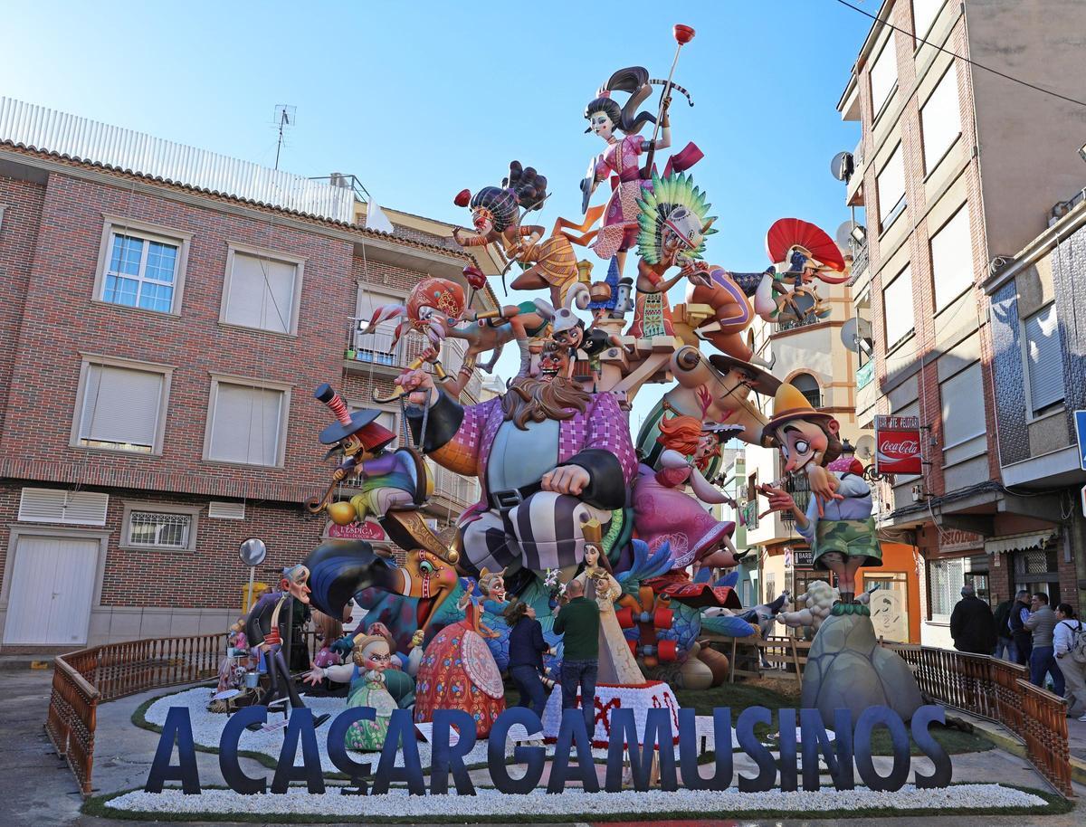 Monumento de la falla Carrer de Llíria, primer premio de Benaguasil.