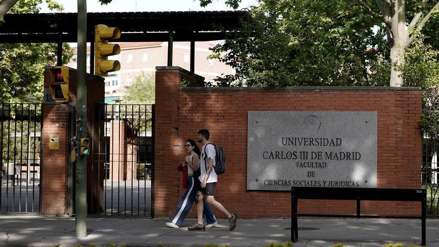 "¡El lunes, todos de punta en blanco!": la Universidad Carlos III se prepara para recibir ...