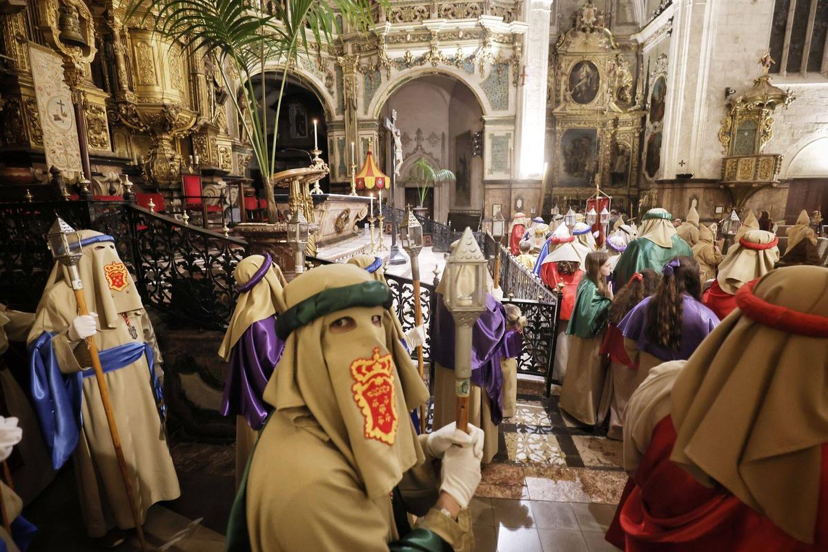El Sant Enterrament concluye las procesiones en Palma