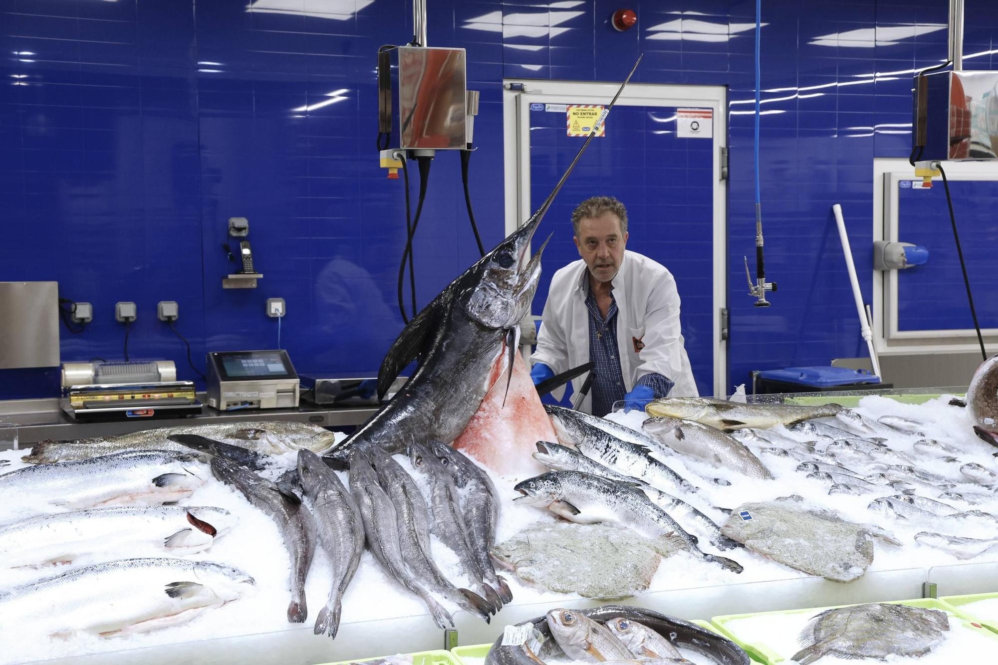 Inauguración en Santiago del mayor Cash Record de Eroski