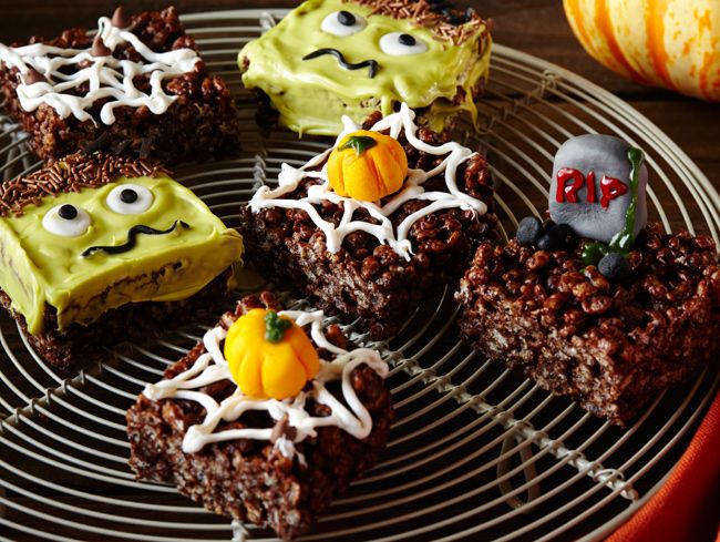 Dulces de arroz inflado para Halloween