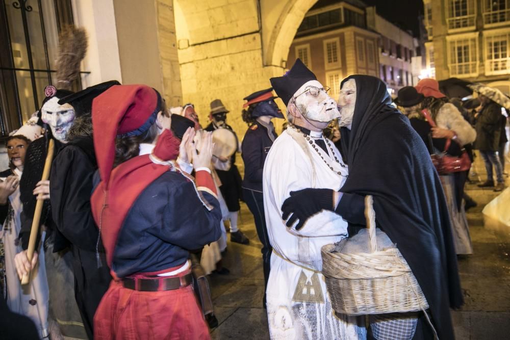 Entierro de la sardina en el Carnaval de Oviedo