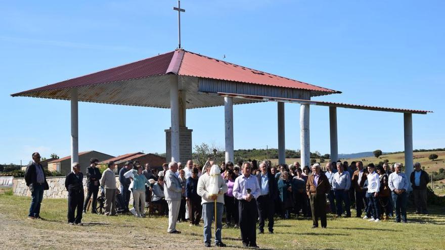 Romería en Fradellos: devoción entre el Aliste y el Cebal