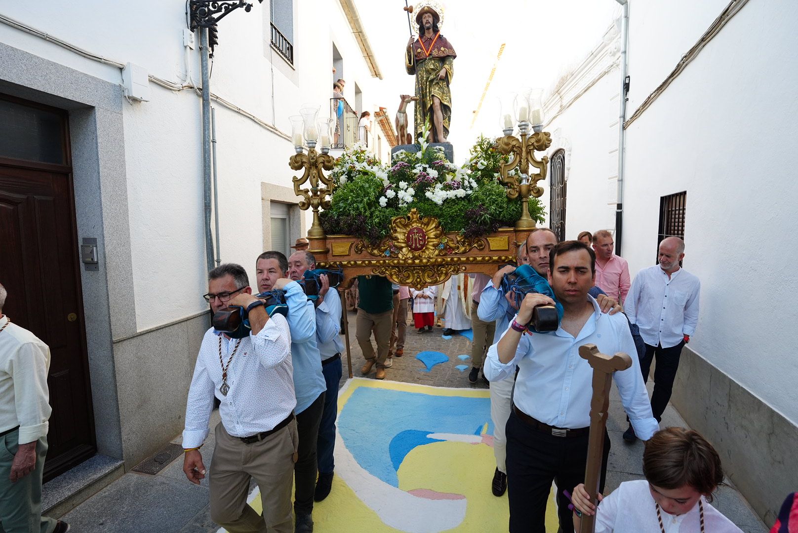 San Roque y alfombras de sal en Dos Torres