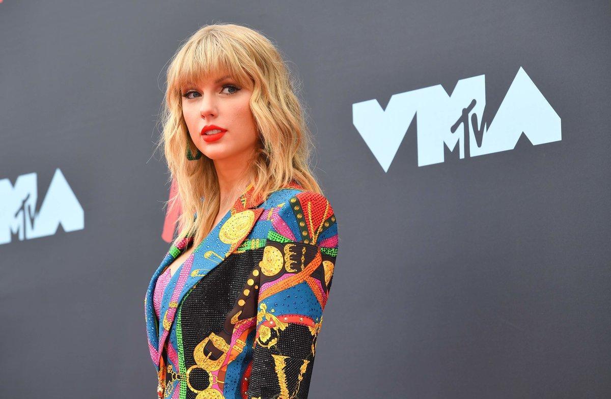 Taylor Swift. Taylor Swift.