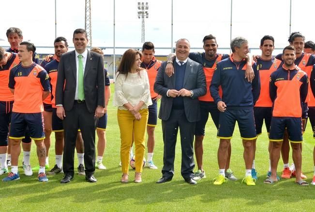 CAMPO EL HORNILLO PRIMER ENTRENAMIENTO UD LAS ...